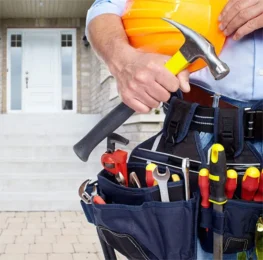 Handyman in Langebaan – Langebaan Business Directory – Langebaan Business Directory Langebaan business directory langebaan business directory a handyman stands in front of a home with all his tools in hand and strap around him. Ready for home services & maintenance work